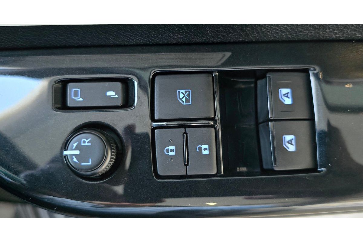 2021 Toyota Hilux SR5 GUN126R