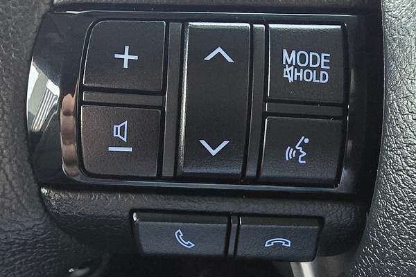 2021 Toyota Hilux SR5 GUN126R