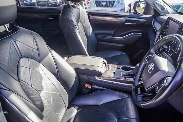 2021 Toyota Kluger Grande GSU70R