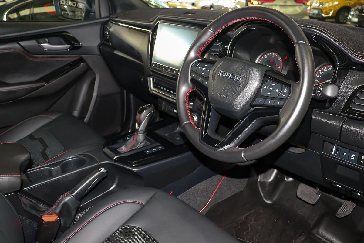 2023 Isuzu D-MAX X-TERRAIN 4X4