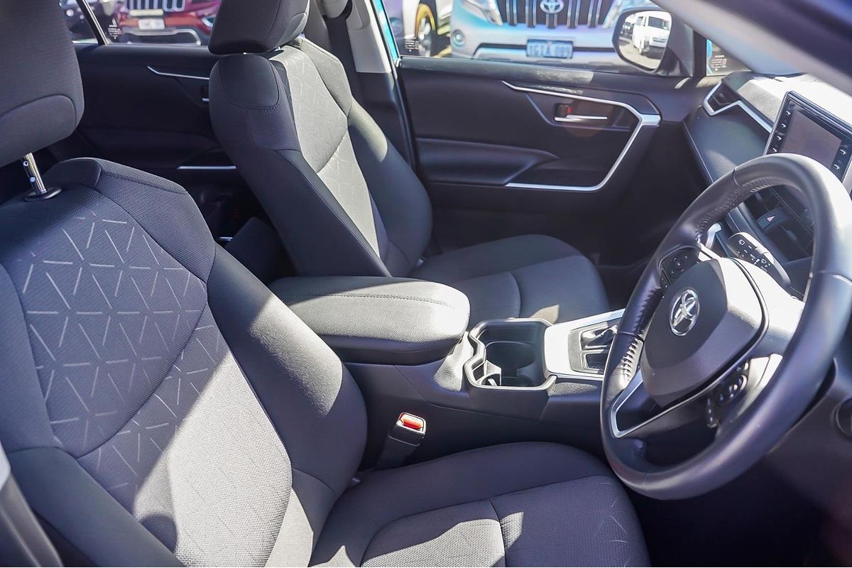 2019 Toyota RAV4 GXL MXAA52R