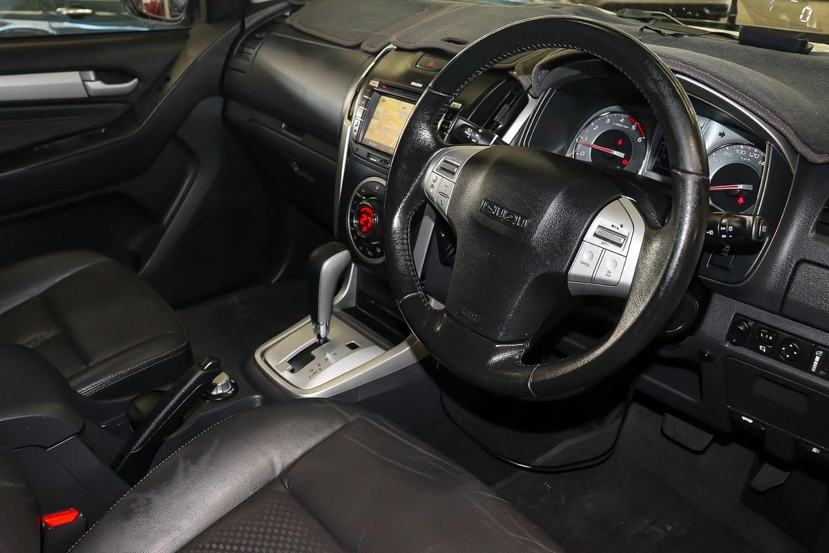2015 Isuzu MU-X LS-T