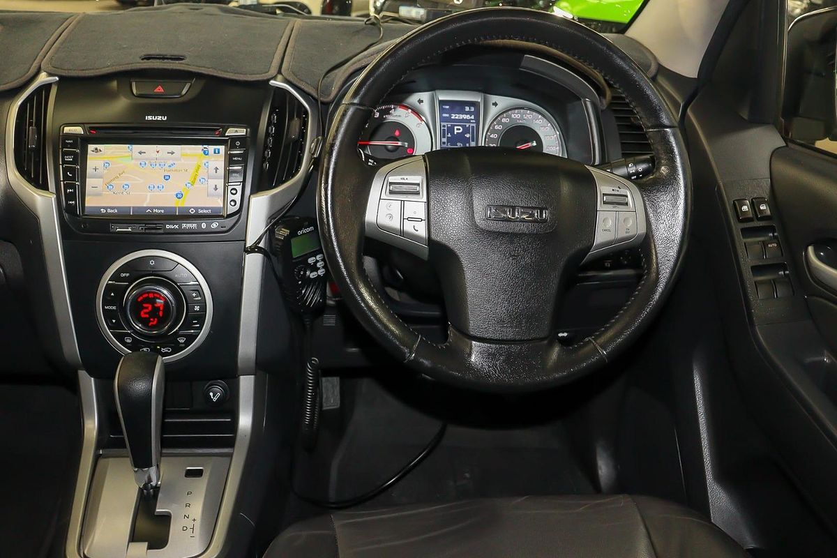2015 Isuzu MU-X LS-T