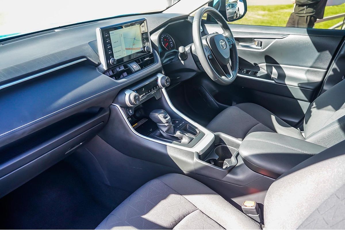 2019 Toyota RAV4 GXL MXAA52R