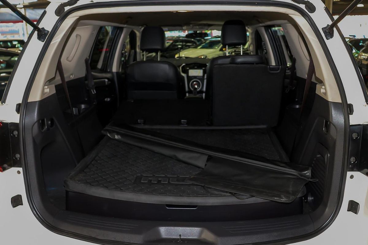 2015 Isuzu MU-X LS-T