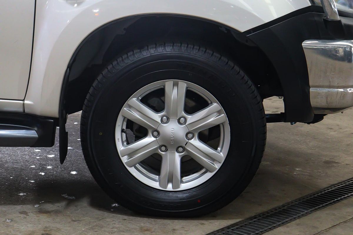 2015 Isuzu MU-X LS-T