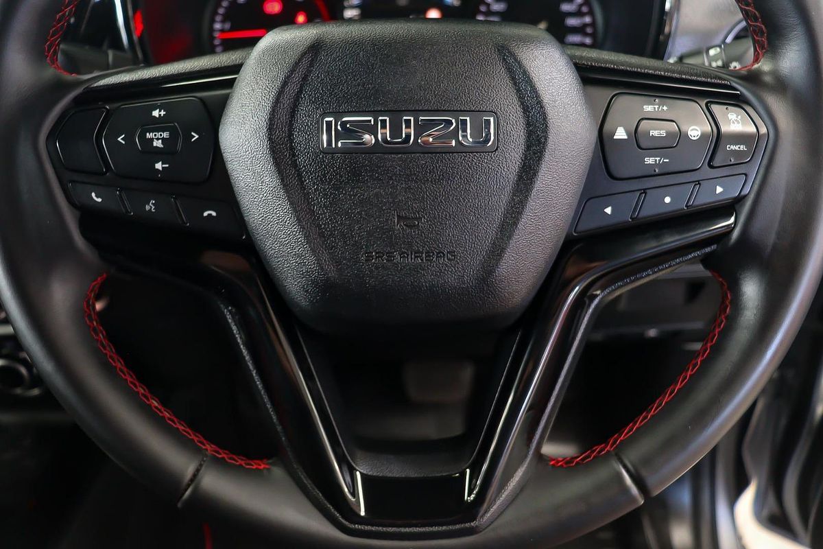2023 Isuzu D-MAX X-TERRAIN 4X4