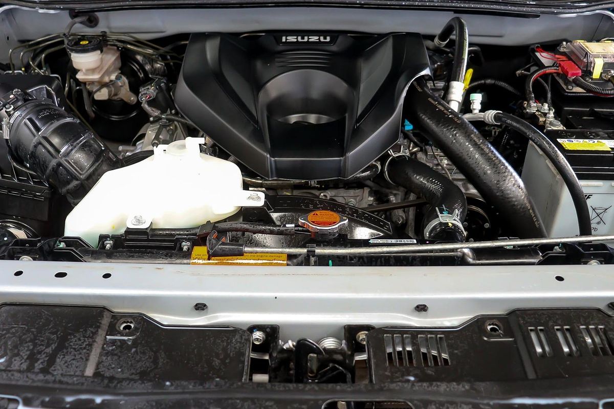 2023 Isuzu D-MAX X-TERRAIN 4X4
