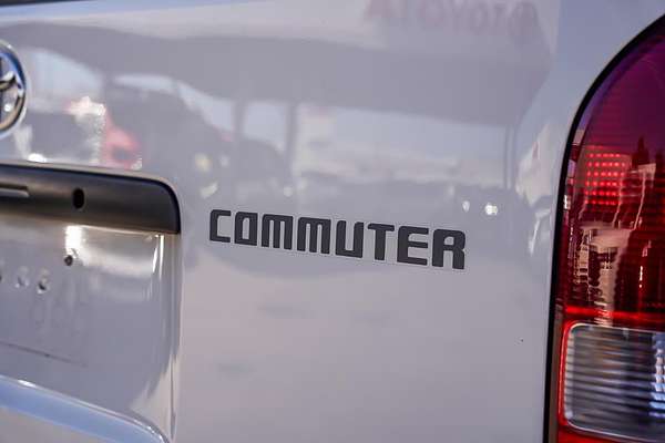 2014 Toyota Hiace Commuter TRH223R