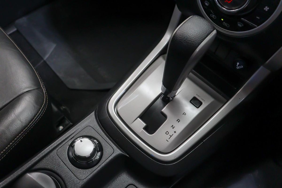 2015 Isuzu MU-X LS-T