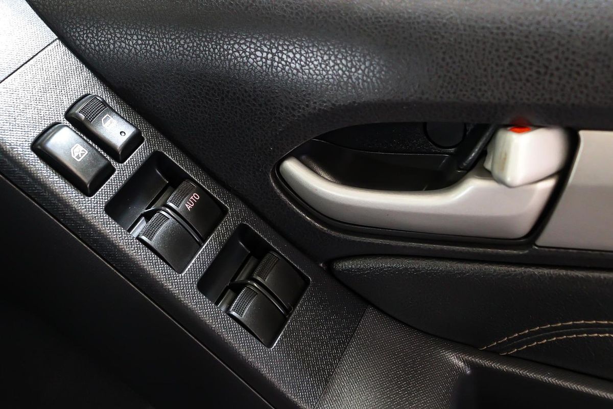 2015 Isuzu MU-X LS-T
