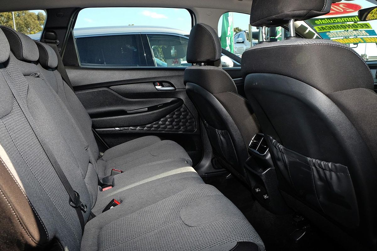2023 Hyundai Santa Fe TM.V4