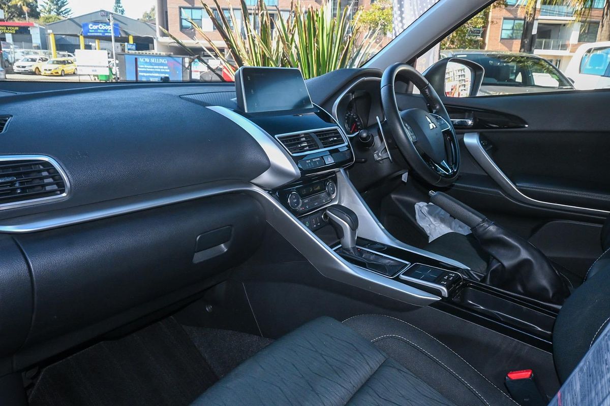 2018 Mitsubishi Eclipse Cross ES YA