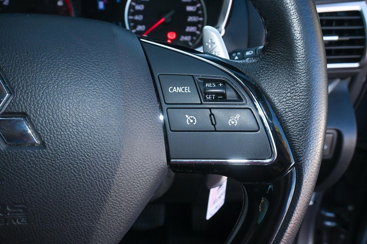 2018 Mitsubishi Eclipse Cross ES YA