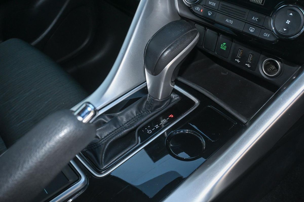 2018 Mitsubishi Eclipse Cross ES YA