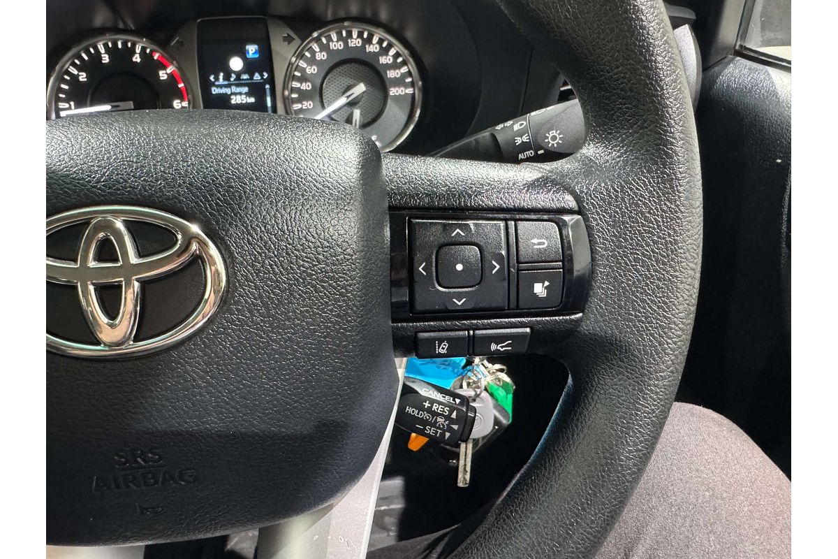 2022 Toyota Hilux Hilux 4x4 SR 2.8L T Diesel Automatic Double Cab C/C GUN126R 4X4