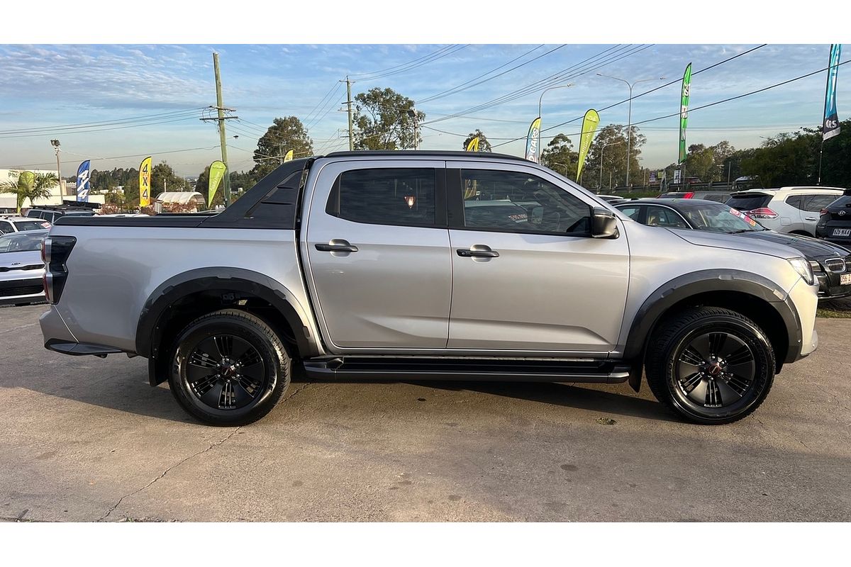 2022 Isuzu D-MAX X-TERRAIN 4X4