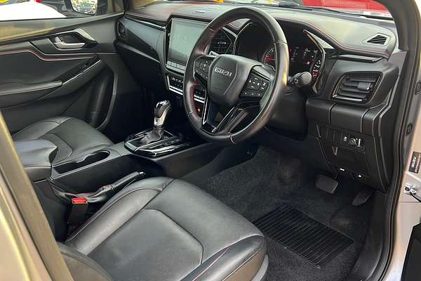 2022 Isuzu D-MAX X-TERRAIN 4X4