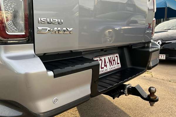 2022 Isuzu D-MAX X-TERRAIN 4X4
