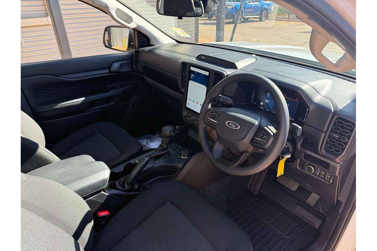 2025 Ford Ranger XL  4X4 2.0L