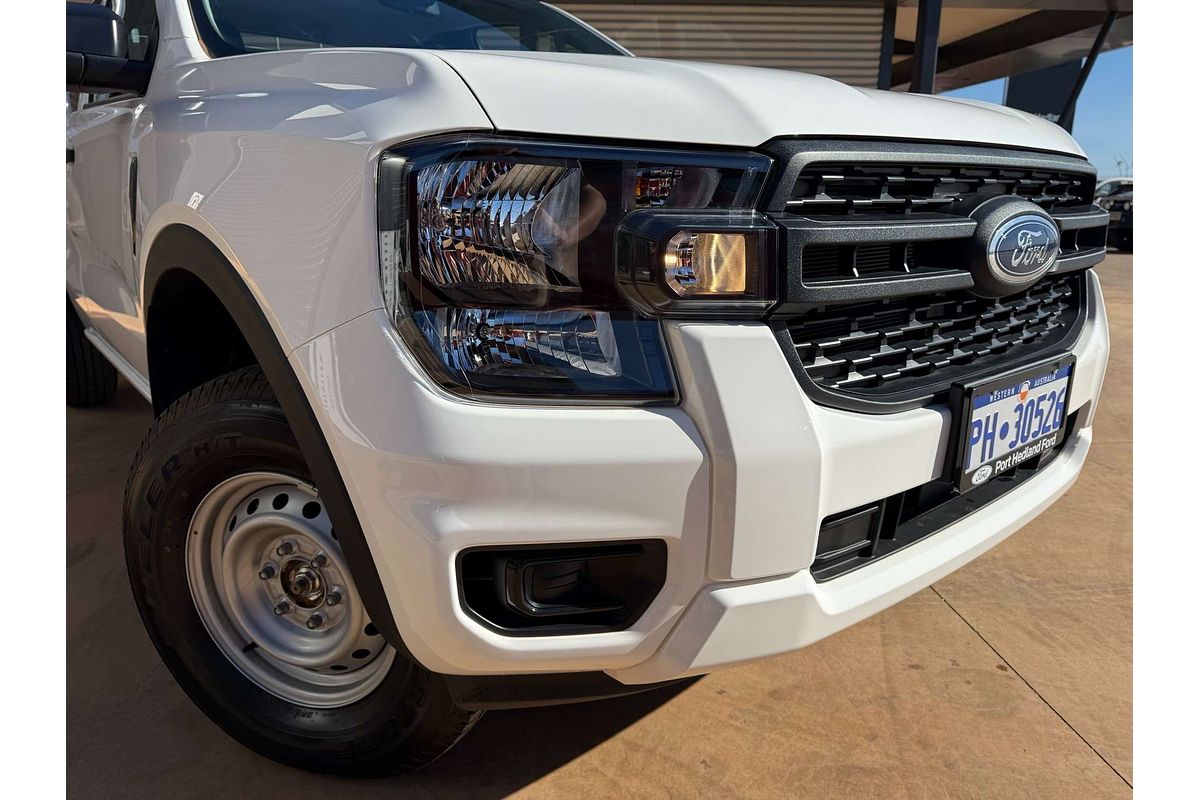 2025 Ford Ranger XL  4X4 2.0L