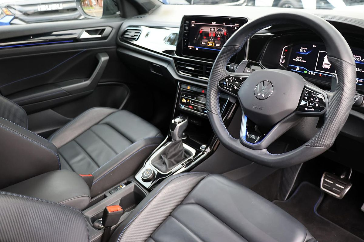 2023 Volkswagen T-Roc R D11