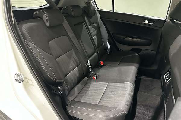 2020 Kia Sportage S QL