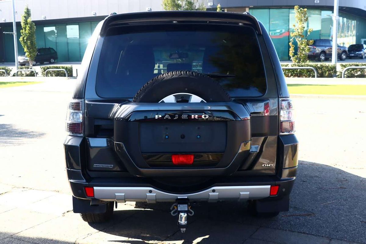 2021 Mitsubishi Pajero GLX NX