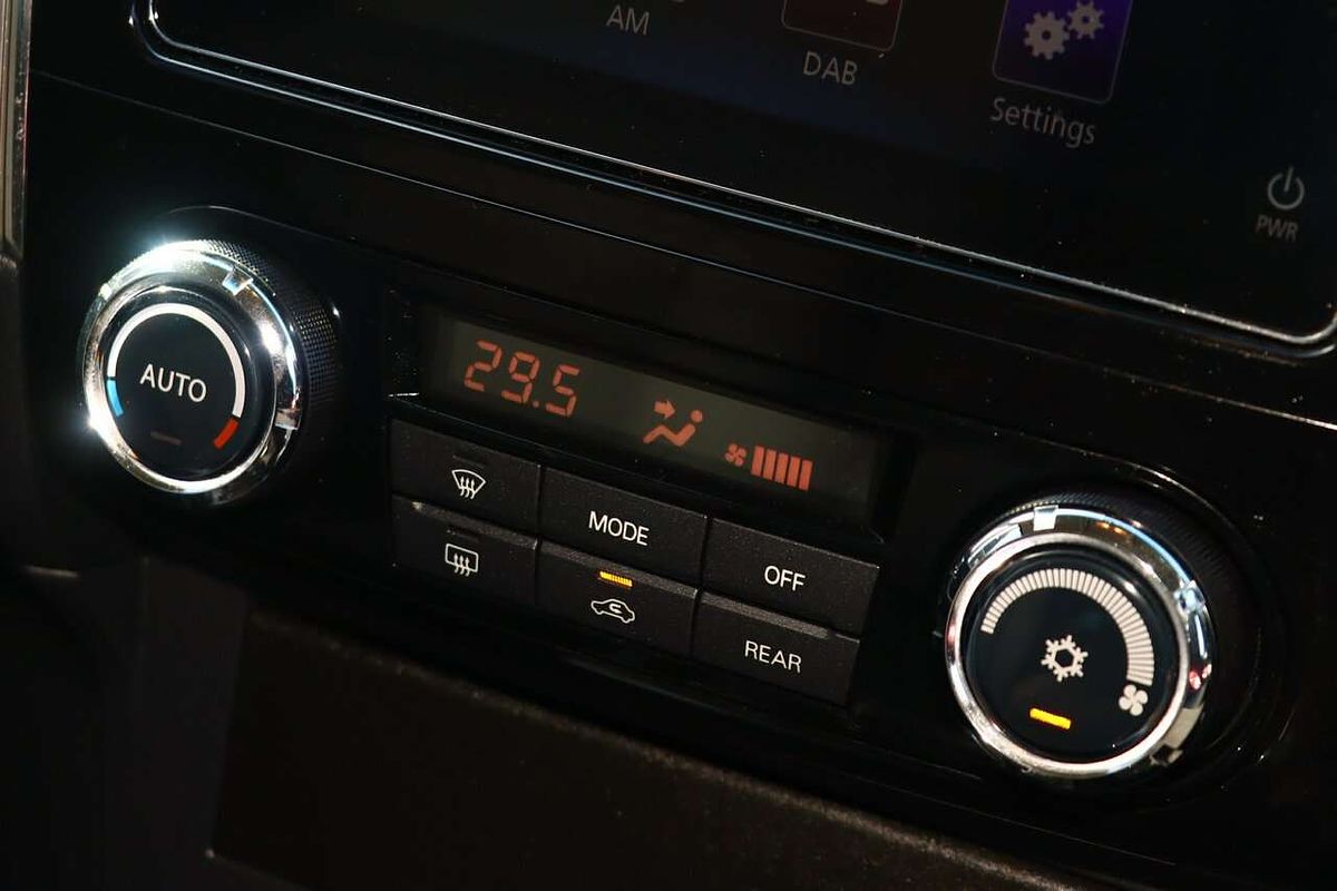 2021 Mitsubishi Pajero GLX NX