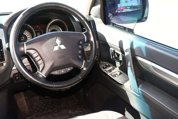 2021 Mitsubishi Pajero GLX NX