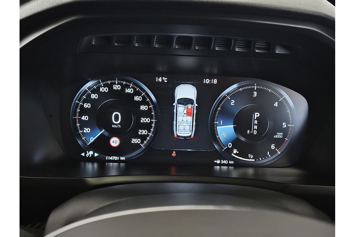 2016 Volvo XC90 D5 R-Design
