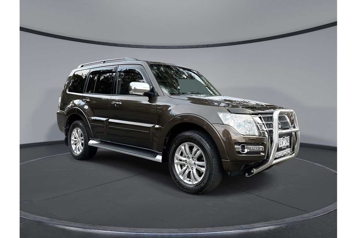 2017 Mitsubishi Pajero GLS NX
