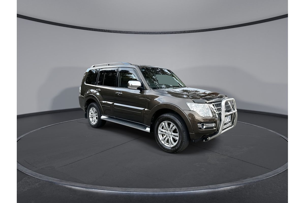 2017 Mitsubishi Pajero GLS NX