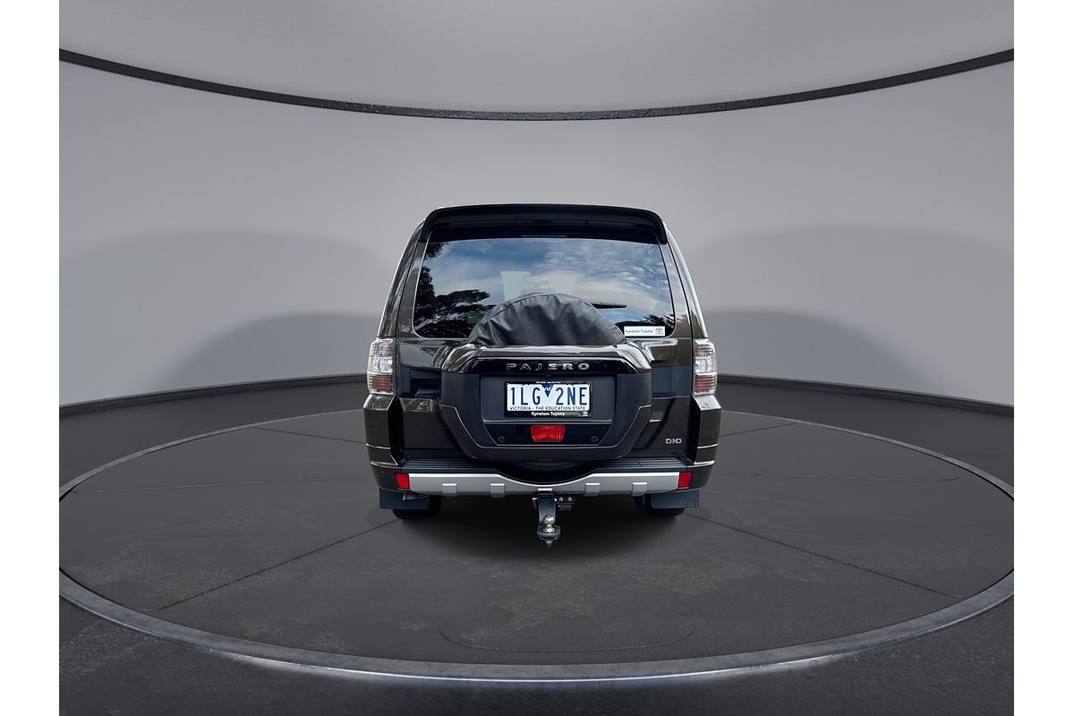 2017 Mitsubishi Pajero GLS NX
