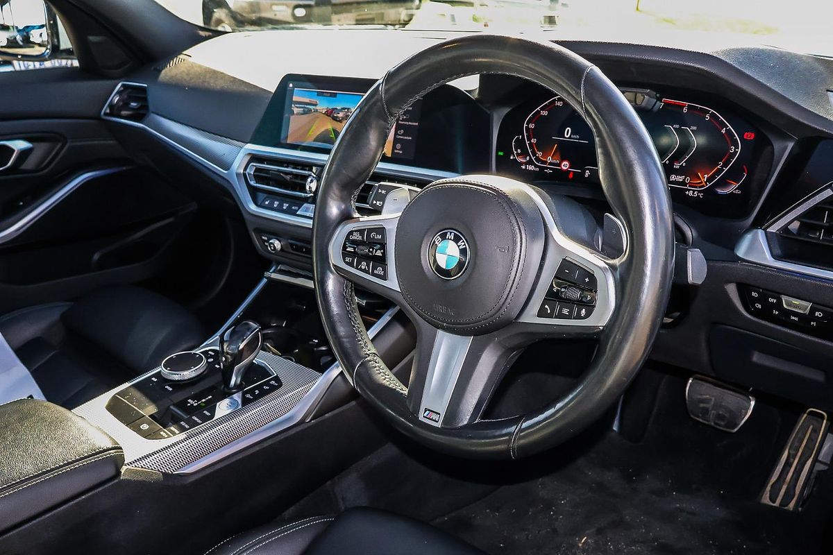 2019 BMW 3 Series 330i M Sport G20