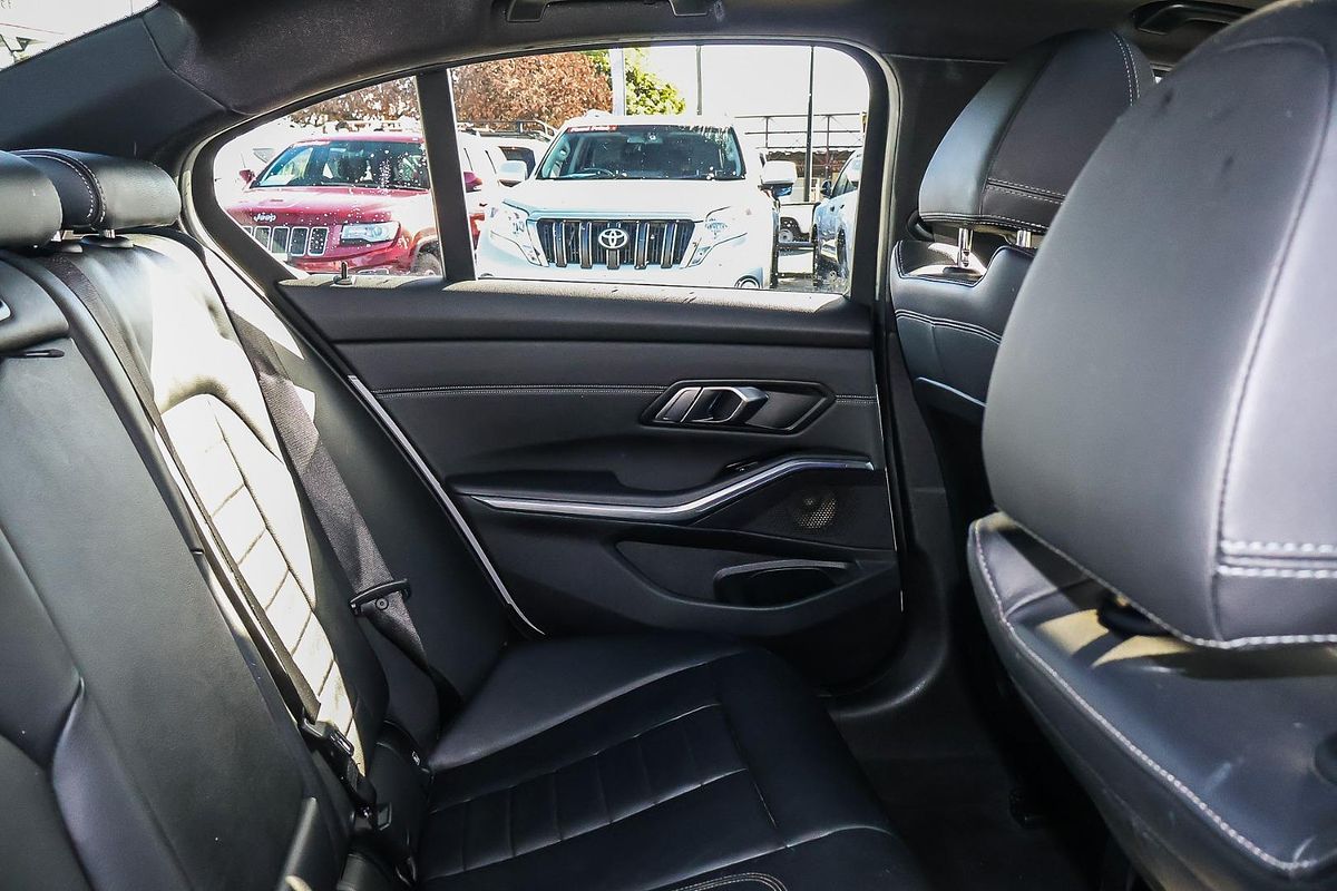 2019 BMW 3 Series 330i M Sport G20