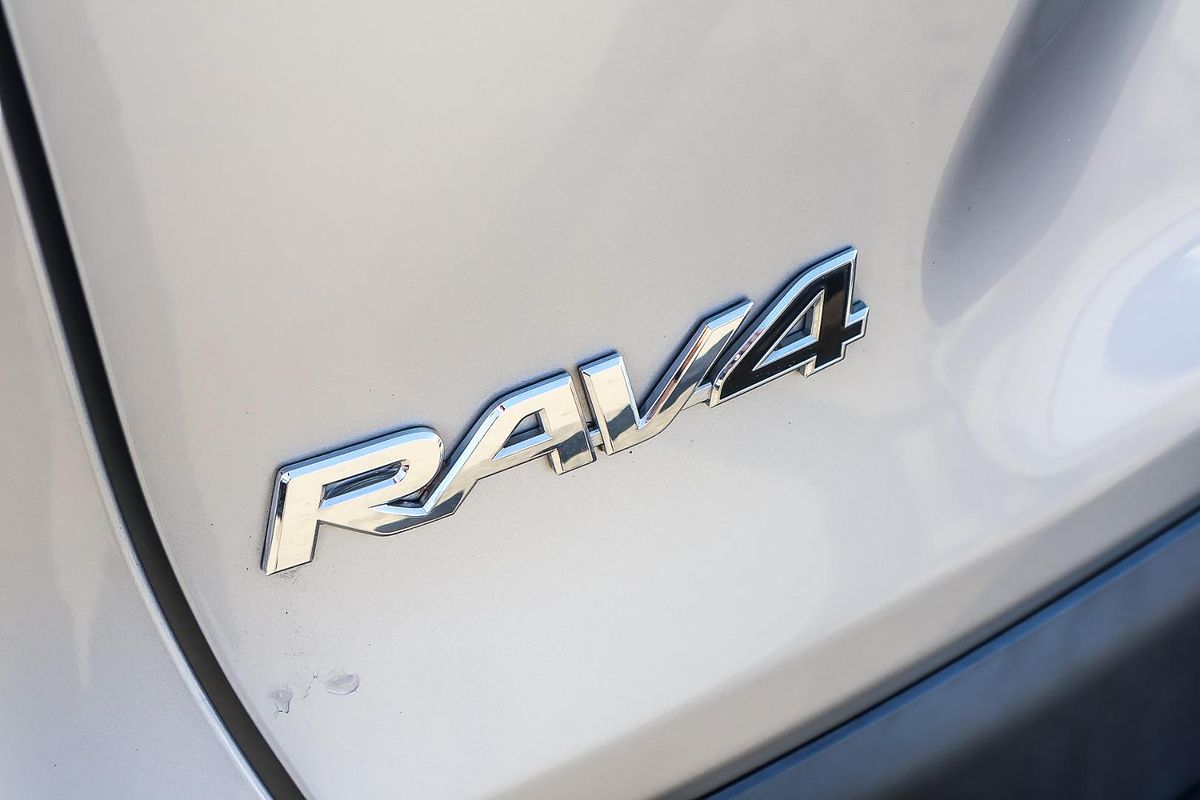 2020 Toyota RAV4 GX MXAA52R