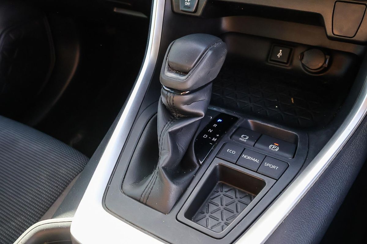 2020 Toyota RAV4 GX MXAA52R