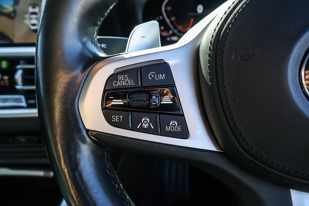 2019 BMW 3 Series 330i M Sport G20