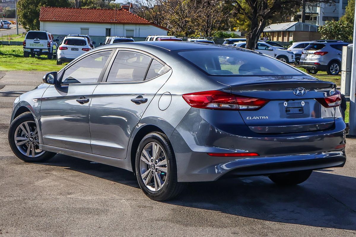 2017 Hyundai Elantra Active AD