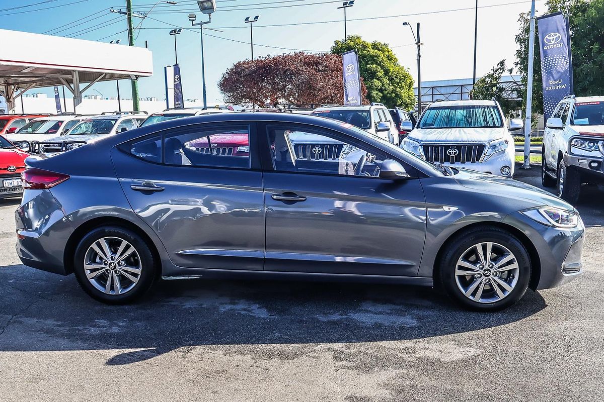 2017 Hyundai Elantra Active AD