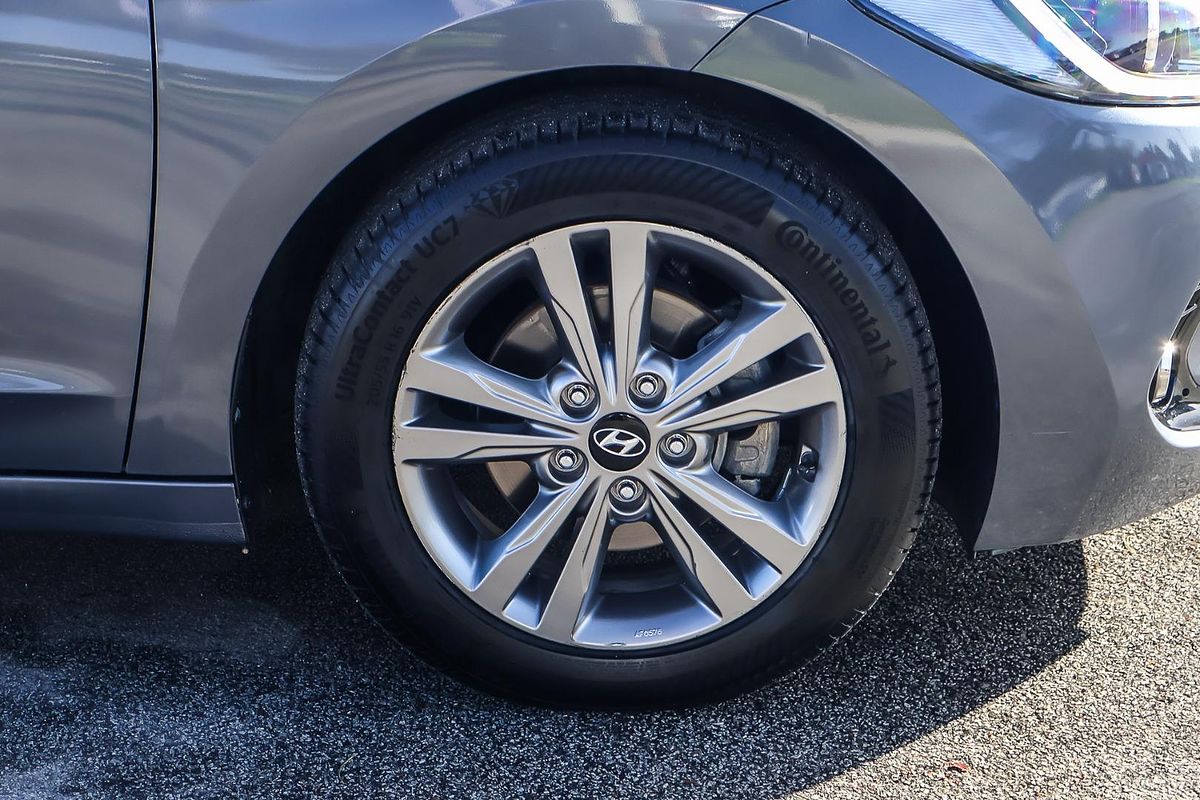 2017 Hyundai Elantra Active AD