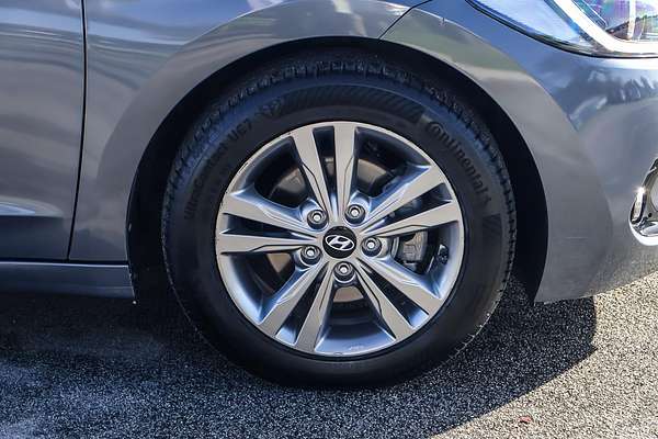 2017 Hyundai Elantra Active AD