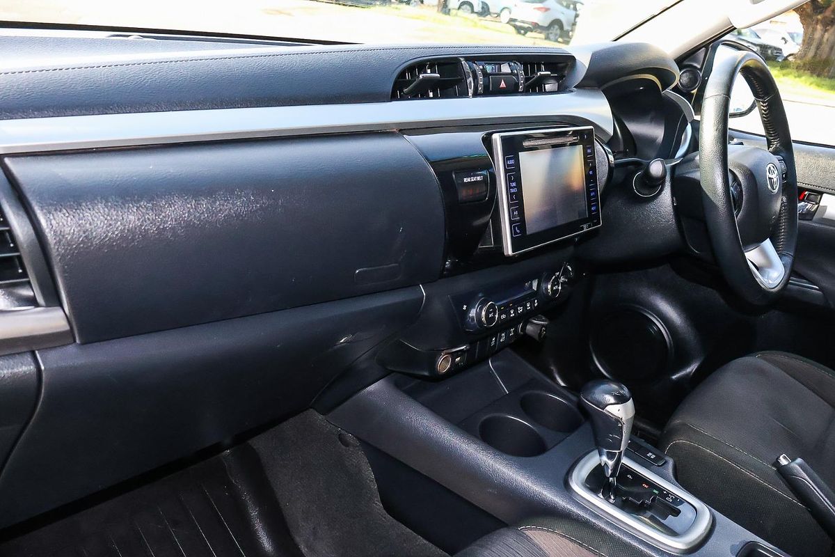 2018 Toyota Hilux SR5 GUN126R 4X4