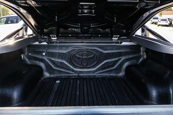 2018 Toyota Hilux SR5 GUN126R 4X4