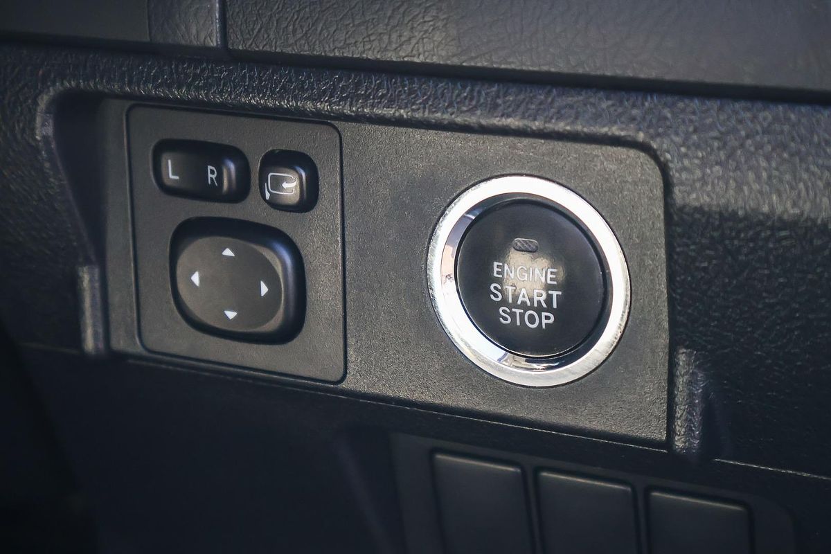2014 Toyota Landcruiser Prado Altitude KDJ150R