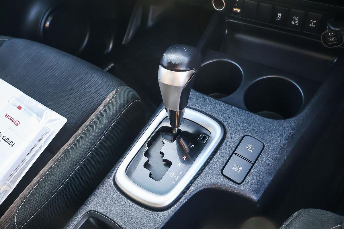 2018 Toyota Hilux SR5 GUN126R 4X4