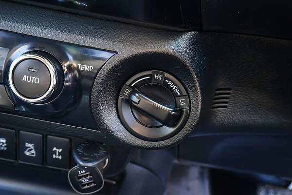 2018 Toyota Hilux SR5 GUN126R 4X4