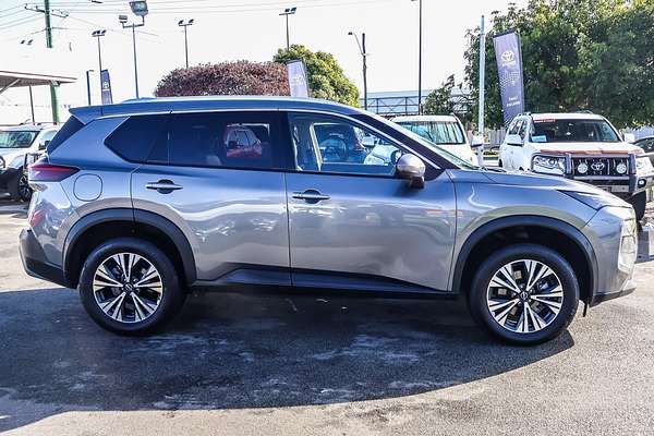 2023 Nissan X-TRAIL ST-L T33
