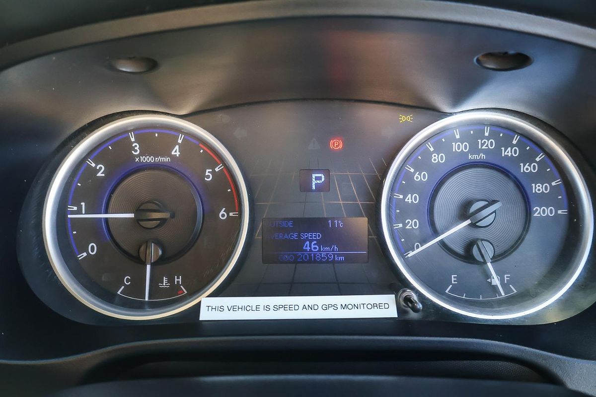 2017 Toyota Hilux SR GUN126R 4X4